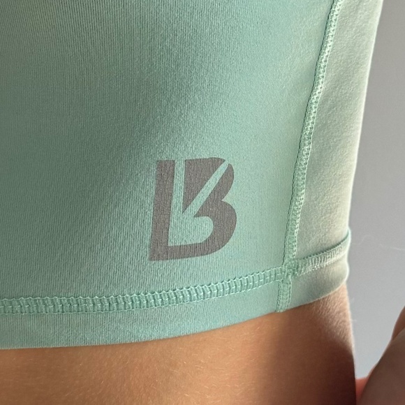 BuffBunny Teal Cropped Tank - Picture 3 of 8